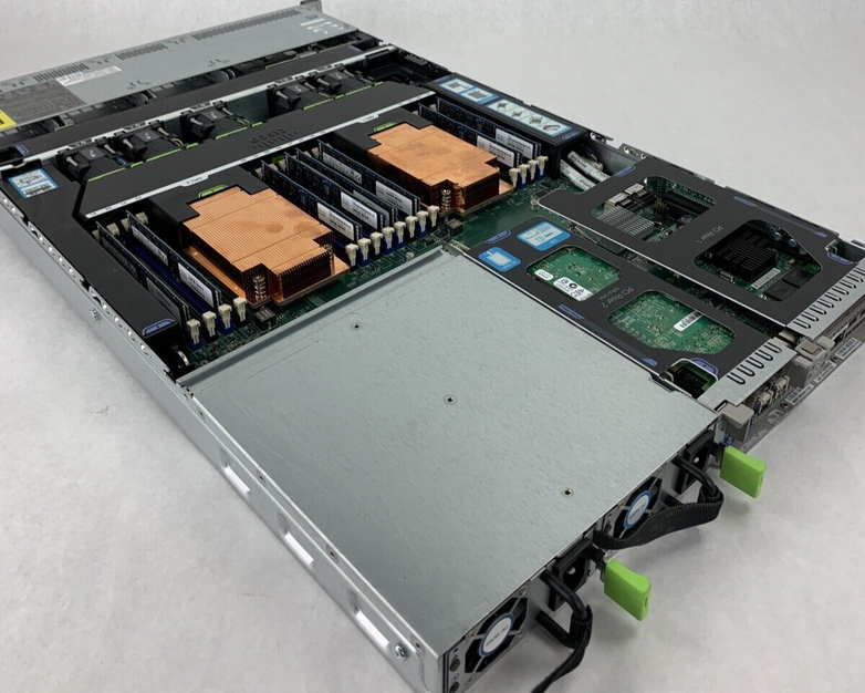 Cisco UCS C220 M3 2x Intel Xeon E5-2670V2 2.5 GHz 128 GB RAM Ho HDD No OS