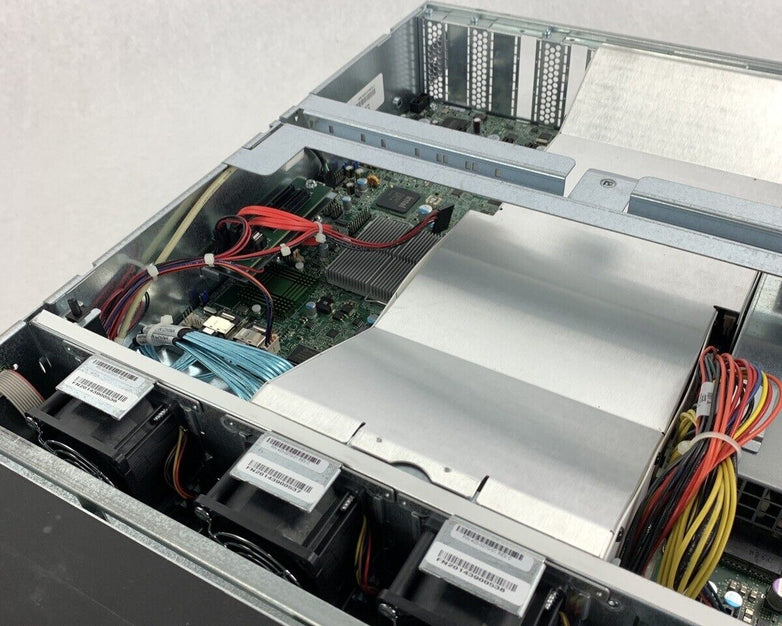 EMC Isilon Storage Array X200 x8DT6 Xeon E5504 2.0 GHz 24 GB Ram No OS No HDD