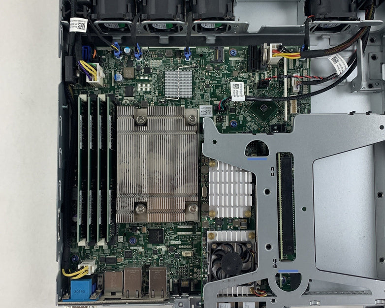 Dell PowerEdge R240 1U Server Xeon E-2246G 3.6 GHz 64 GB DDR4 No OS No HDD