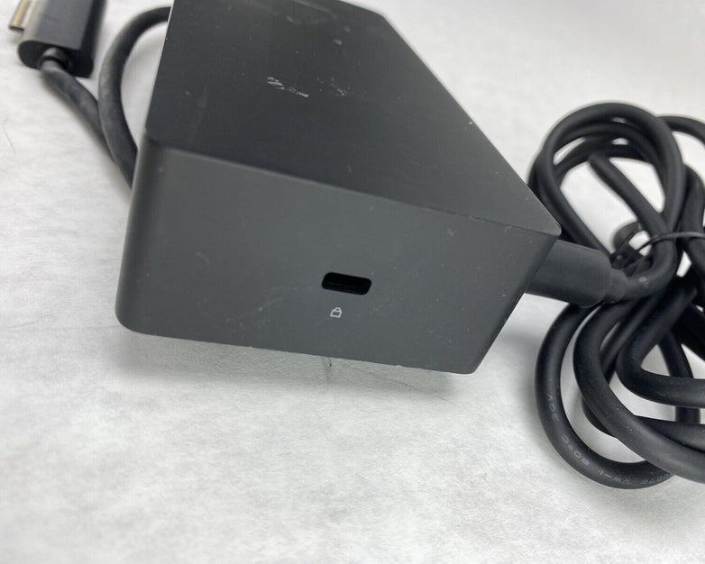 Microsoft 1661 Surface Docking Station T17 USB Mini Display Port + Power Adapter