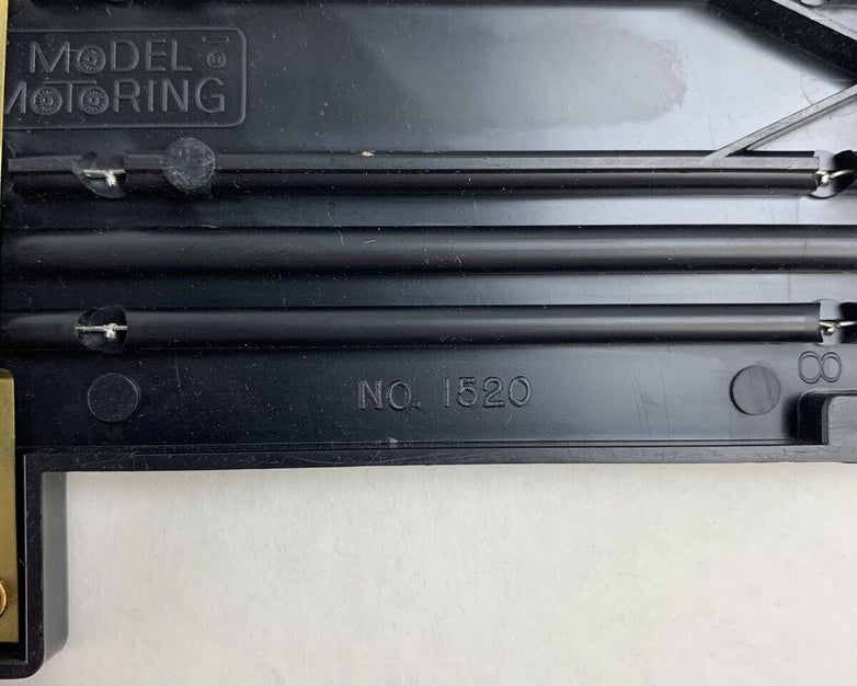 Aurora 1520 Model Motoring 7x Straight Tracks and 1x Terminal Track 9"