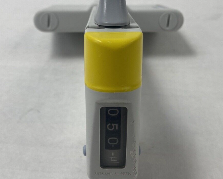 BrandTech Transferpette-12 20-200 uL 12-Channel Pipette