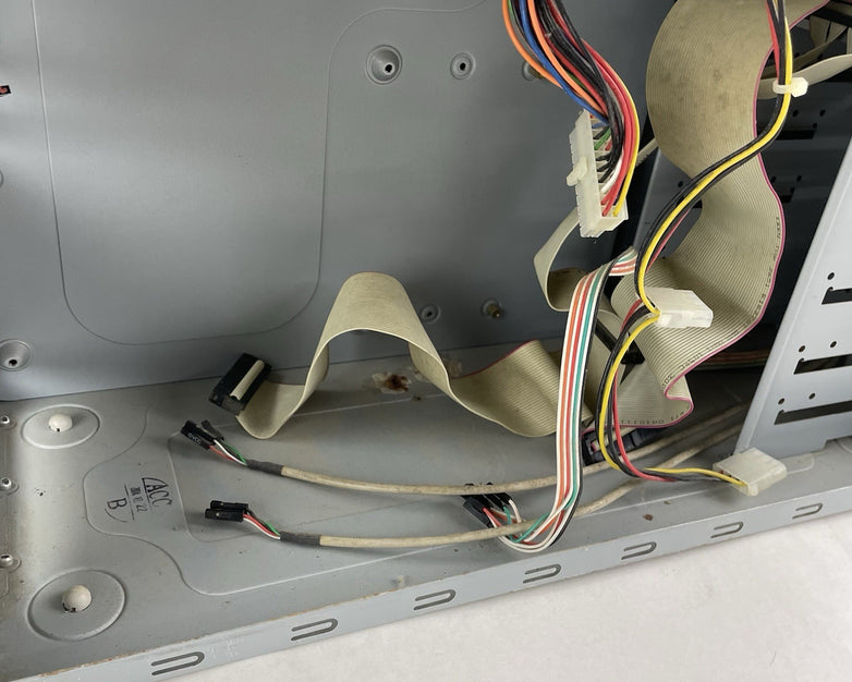 Vintage Hypermedia Mid-ATX Case with 400W Power Supply