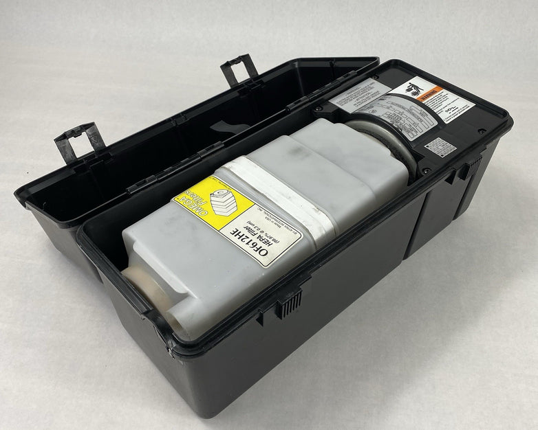 3M Model 497 Portable Electronics Service Vacuum No Power Cord No Attachments