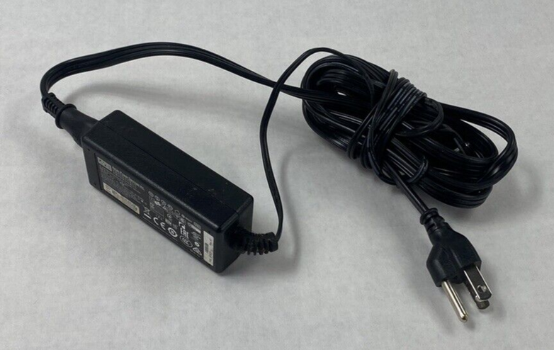 Lot of 5 Asian Power Devices DA-30E12 12V 2.5A 30W AC Adapter