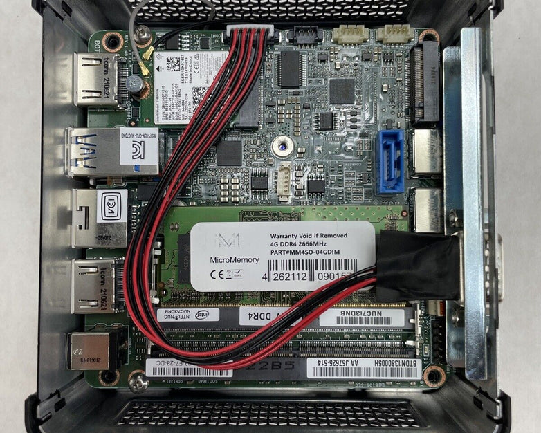 Intel NUC7i3DNUE Micro Intel Core i3-7100u 2.4GHz 4GB RAM No HDD No OS