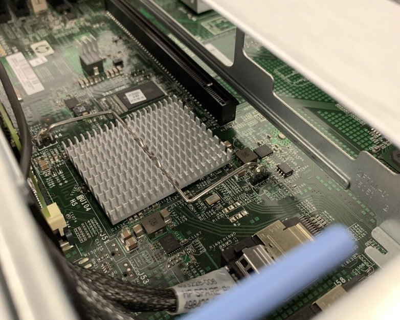 HP Proliant DL380 G7 Server 2x Intel Xeon E5660 2.8 GHz 24 GB RAM No OS No HDD