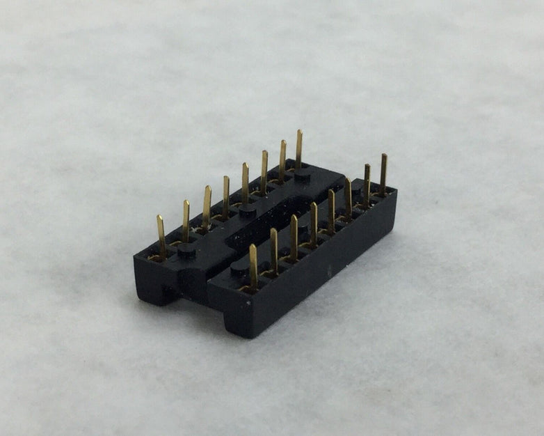 Amphenol 821-20011-164 16 Pin (Lot of 20)