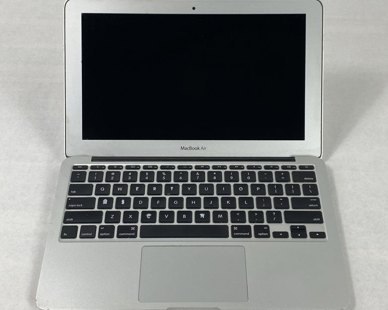 Apple MacBook Air A1370 2011 11" 1.6GHz Core i5 4GB RAM 120GB SSD os10.7.5