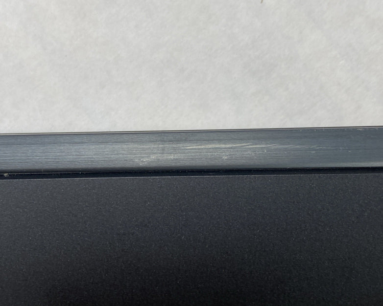 Dell Latitude 5490 Core i3-8130U 2.20 GHz 8 GB RAM 14" No Battery No HDD No OS