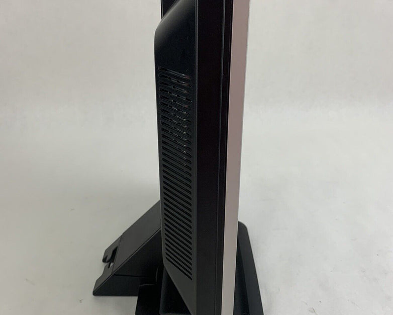 HP LE1711 LCD Monitor, 17" Screen, VGA Used