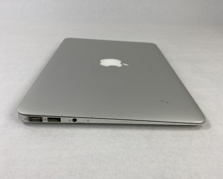 Apple MacBook Air A1370 2011 11" 1.6GHz Core i5 4GB RAM 120GB SSD os10.7.5