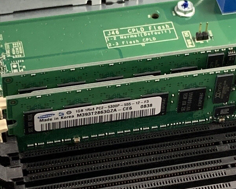 Dell PowerEdge T300 Xeon E6405 2.13 GHz 2GB RAM No HDD No OS