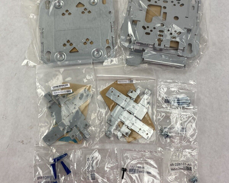 Cisco 69-1820-05 Wireless Mounting Bracket Kit Contains 700-30482-04 Bracket