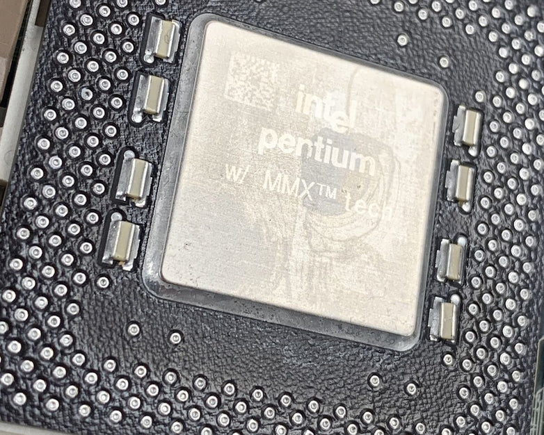 FUGITech 430FX MB Intel Pentium MMX 100MHz 16MB RAM