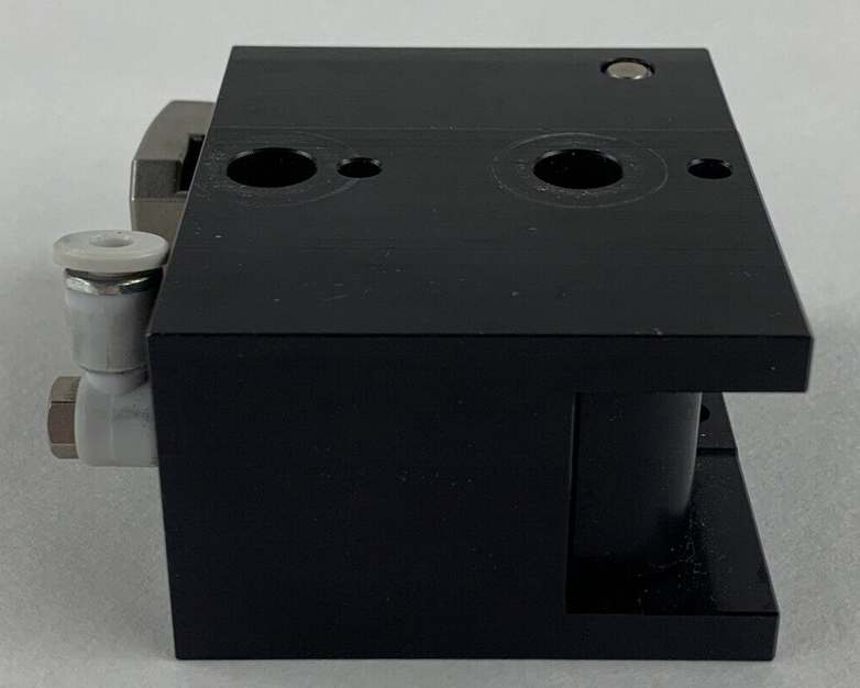 Rexroth 3842552717 Stop Gate Block Cylinder Untested