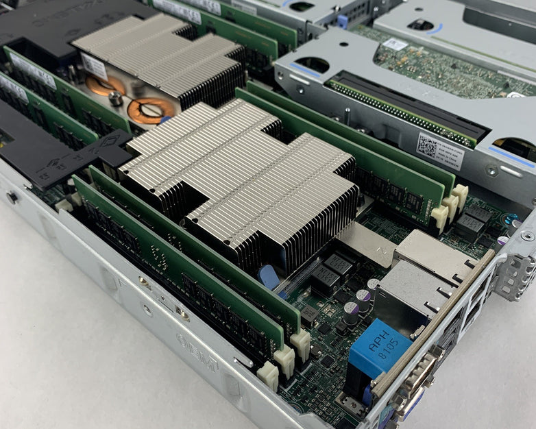 Dell PowerEdge R440 2x Xeon Silver 4110 2.1 GHz 128 GB RAM No HDD NO OS