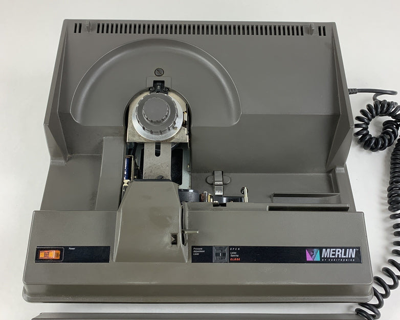 Merlin 100 by Varitronics Video Tape Equipment Bad Roller Powers On