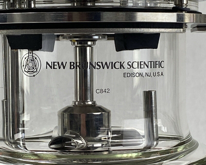 New Brunswick Scientific C842 Glass Jacketed Vessel Bioreactor