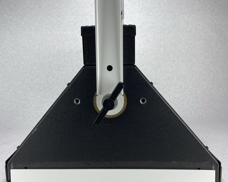 VIDESSENCE AA311471 16"X16" Studio Light with Honeycomb Grid and Grid Clamp