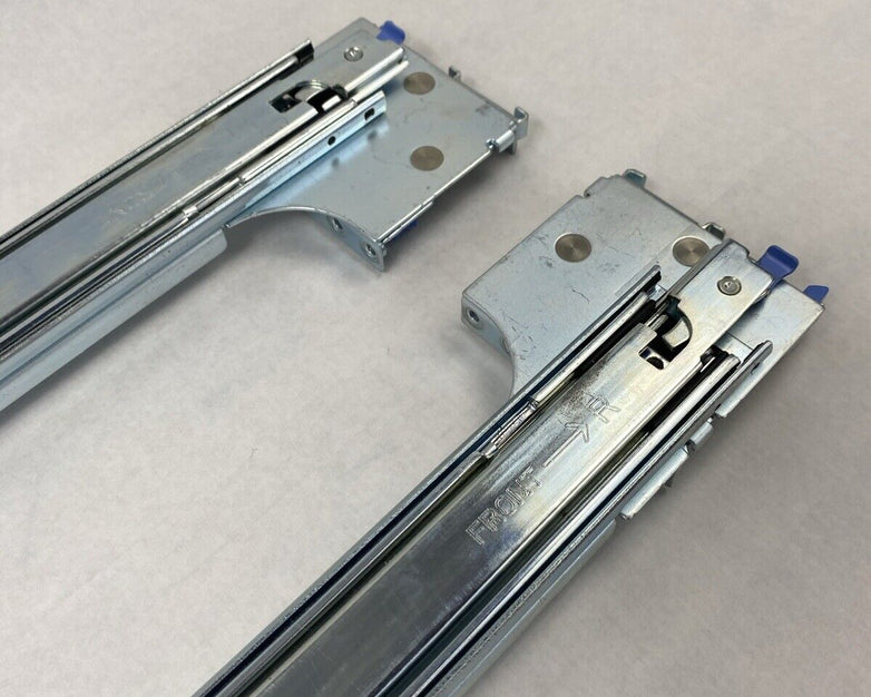 Dell UN443 GM761 WC369 RP267 Left and Right 2U PowerEdge Server Rapid Rail Set