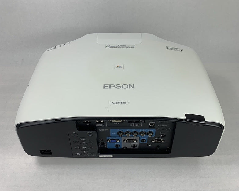 Epson Pro G7400U H762A LCD Projector - Parts or Repair
