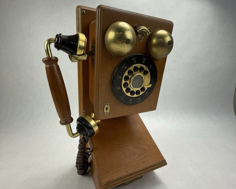 Thomas Collector’s Edition PP-9 1992 1927 Wooden Wall Telephone Untested
