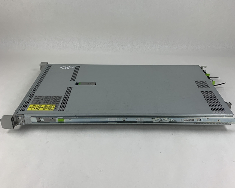Cisco UCSC-C220-M4S Server 1x Xeon E5-2630 V3 2.4 GHz 32 GB RAM No OS No HDD