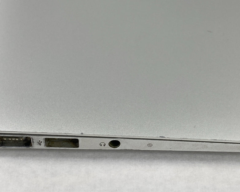 Apple MacBook Air A1370 2011 11" 1.6GHz Core i5 4GB RAM 120GB SSD os10.7.5