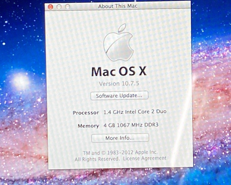 Apple MacBook Air A1370 2010 11" 1.4GHz Core 2 Duo 4GB RAM 60GB SSD os10.7.5