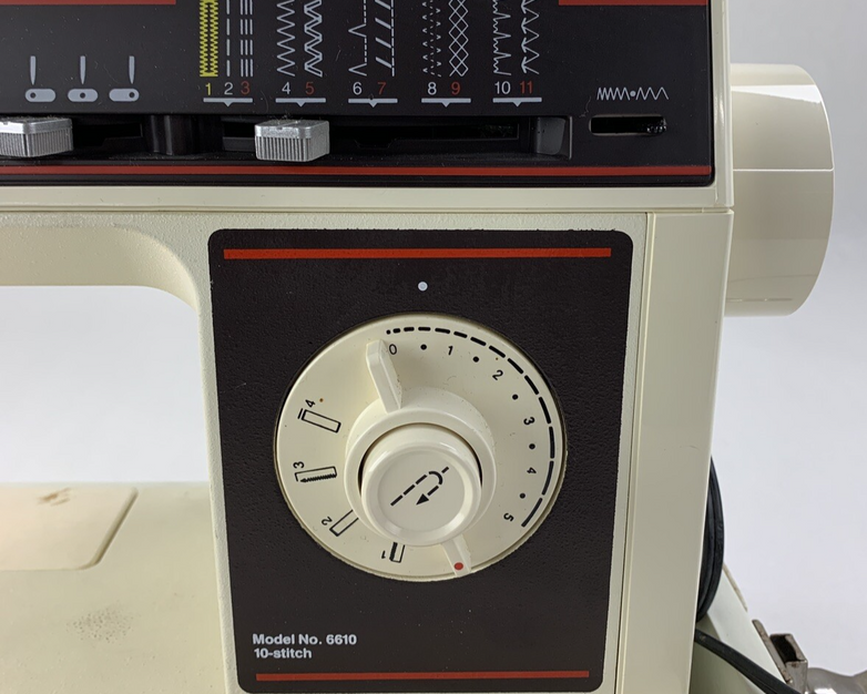 Singer Sonata 6610 Sewing Machine Powers and Runs w/ Cover Case and Manual
