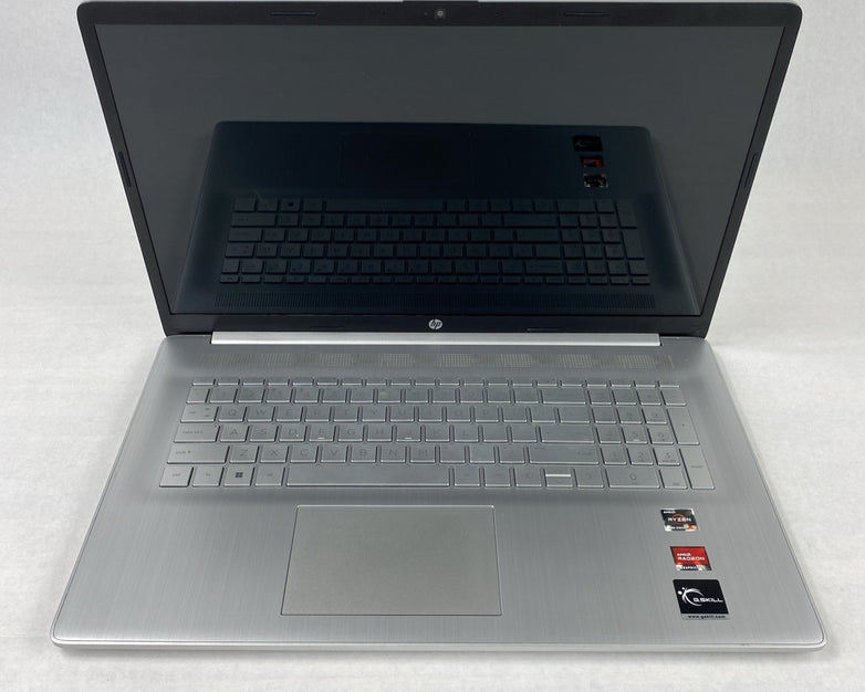 HP Laptop 17-cp1035cl AMD Ryzen 5 5625U 2.30 GHz 16 GB 17.3" No HDD No OS
