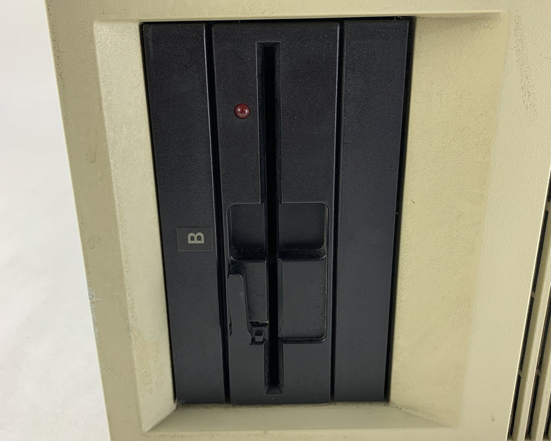 Wang PC-XC2-2 Computer Desktop Tower Powers On No OS No HDD