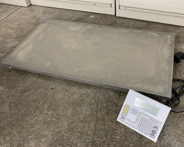 Cardinal Detecto VET400 Veterinary Floor Scale 400lb Max 22 x 42"