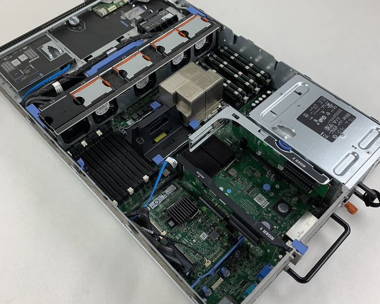 Dell PowerEdge R710 x1 Intel Xeon E5504 2.00 GHz 24 GB RAM No HDD No OS No CD
