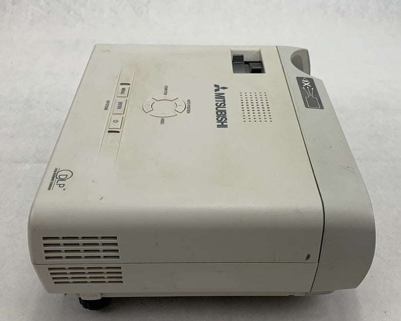 Mitsubishi XD205U Projector - No Remote