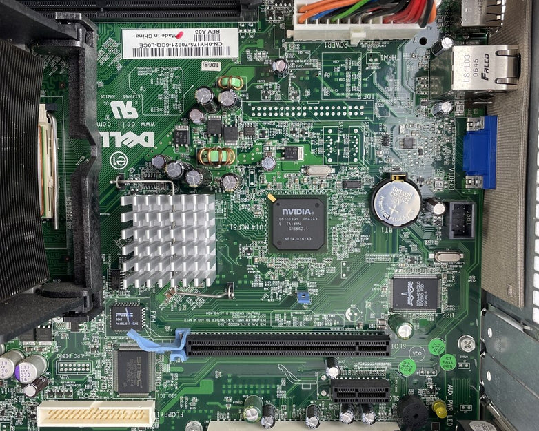 Dell Dimension C521 DT AMD Sempron 3400+ 1.8GHz 1GB RAM No HDD No OS