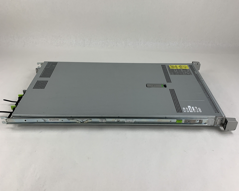 Cisco UCSC-C220-M4S Server 1x Xeon E5-2630 V3 2.4 GHz 32 GB RAM No OS No HDD