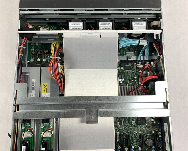 EMC Isilon Storage Array X200 x8DT6 Xeon E5504 2.0 GHz 24 GB Ram No OS No HDD