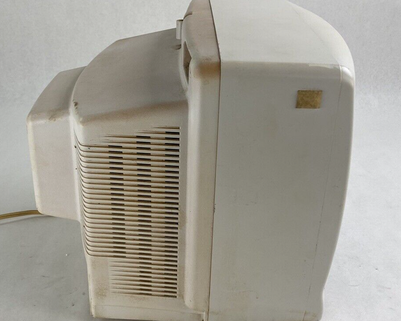 White Westinghouse WT-1305 13" CRT TV Retro Gaming Tested No Remote