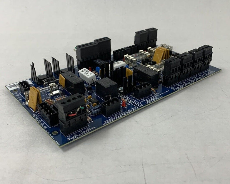 DSX Access Systems DSX-1040 Power Distribution Module