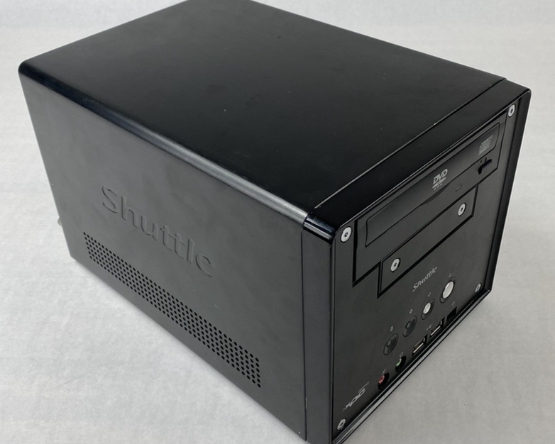 Shuttle SN685 AMD Athlon 64 x2 2.10GHz 2GB RAM No HDD No OS No Power Supply