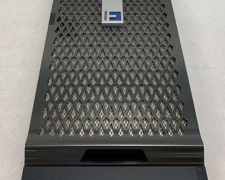 Netapp FAS8080 EX Server Front Cover