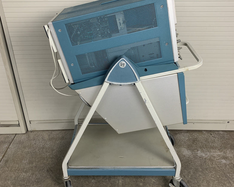 Tektronix 7904 Oscilloscope W/ 7A22 7A26 7B85 7B53A Module Cards and 204-2 Cart