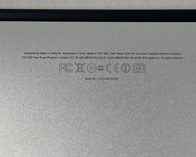 Apple MacBook Air A1370 2010 11" 1.4GHz Core 2 Duo 4GB RAM 60GB SSD os10.7.5