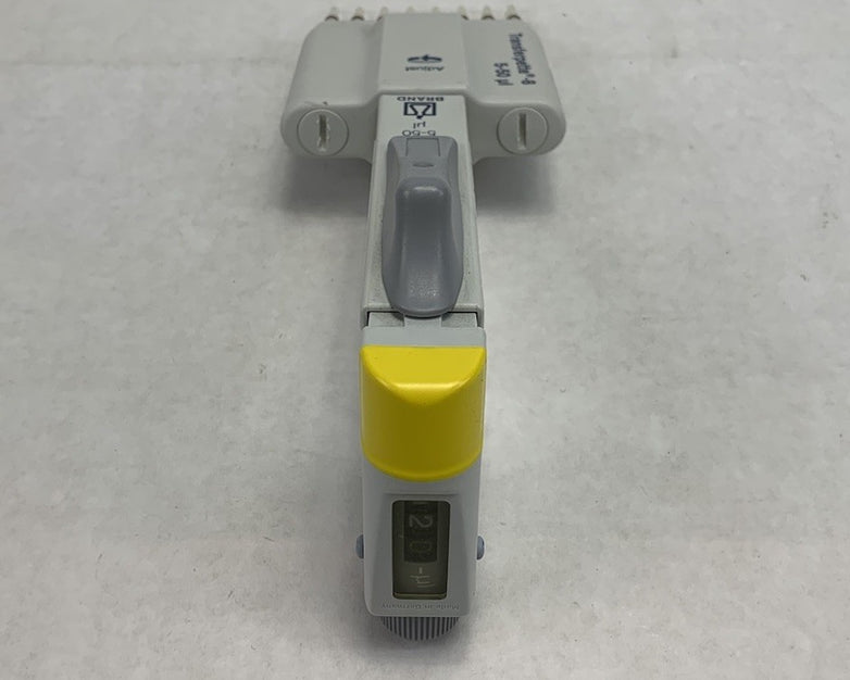BrandTech Transferpette -8 5-50 µL 8 Channel Adjustable Pipette