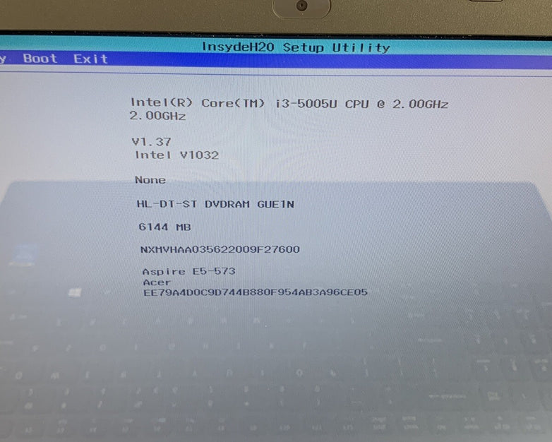 Acer Aspire E5-573 15.6" i3-5005U 2 GHz 6 GB Ram No OS No HDD No Batt No AC