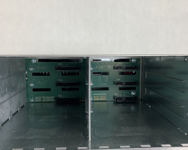 EMC Isilon Storage Array X200 x8DT6 Xeon E5504 2.0 GHz 24 GB Ram No OS No HDD
