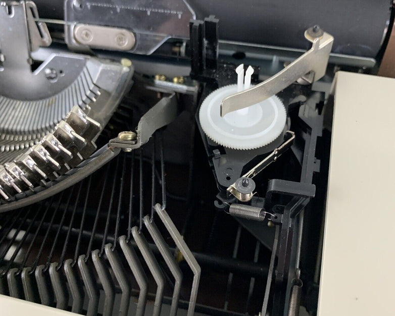 Vintage Royal Business Machines Academy Typewriter in Case Tested