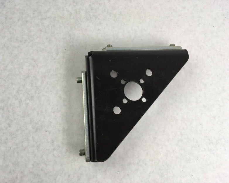 Hubbell Workplace Solutions Track Component Angle Bracket 625116